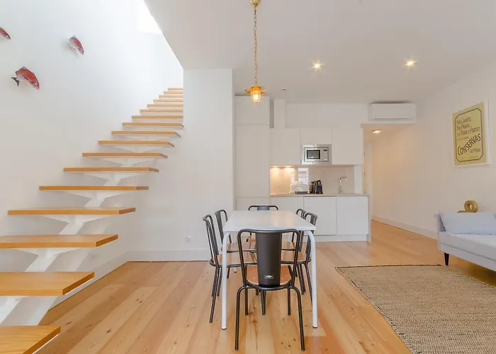 Casas Da Baixa - Lighthouse * Лиссабон